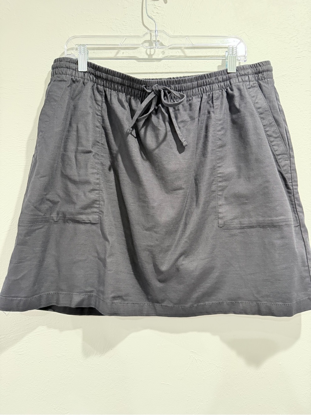Lands’ End Women’s 16W Black Pull-On Skort Stretch Drawstring Pockets